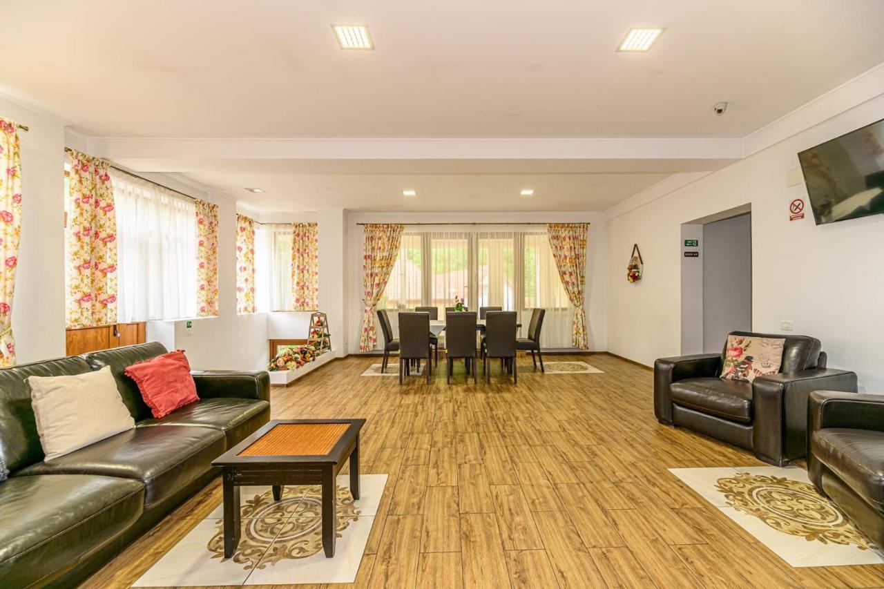 Panoramic Center Rooms Брашов Екстериор снимка